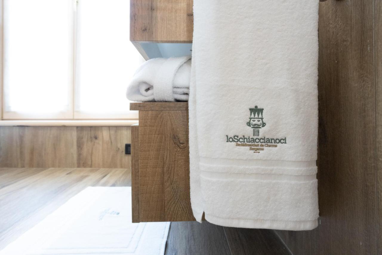 Lo Schiaccianoci Bed&Breakfast De Charme Scanzorosciate Екстер'єр фото